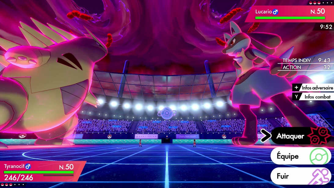 Competion Dynamax Lucario vs Tyrranocif